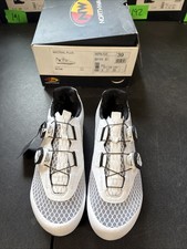 Scarpe da ciclismo su strada