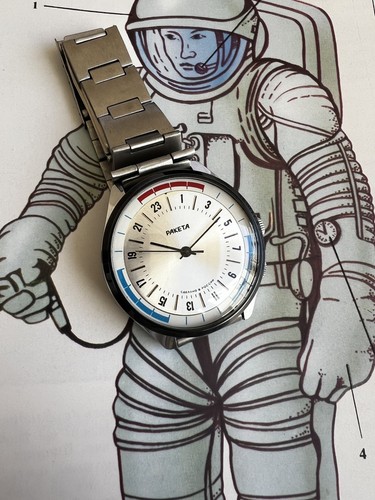 Montre raketa sous marinier - montre,