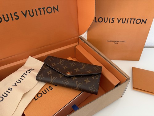 Louis vuitton sarah - louis,