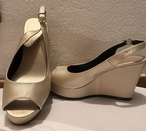 Vendo zeppe estive color oro
