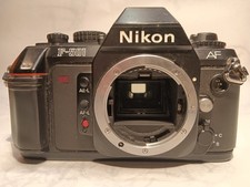 Nikon F501, Solo Corpo.   Non