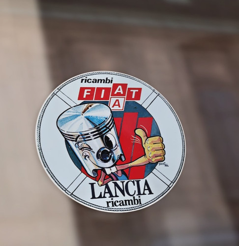Vetrofania speculare lancia - vetrofania,