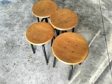 SGABELLI GIREVOLI 2 PZ.