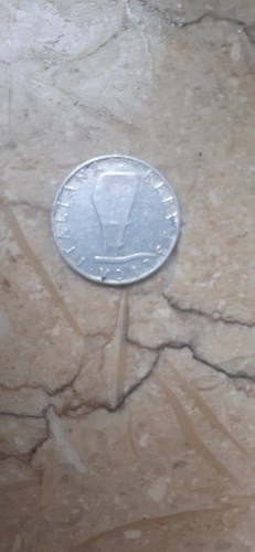 Vendo lire anno - lire, moneta