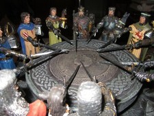 Re Artù e I Cavalieri Della Tavola Rotonda SCULTURA DA COLLEZIONE MERAVIGLIOSA