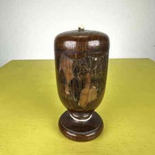 antico vaso in legno da
