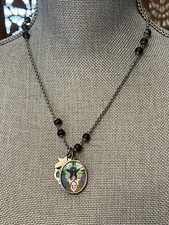 Collana con ciondolo in