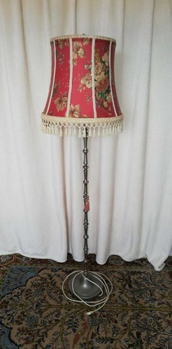 Antica piantana stile liberty - stile,