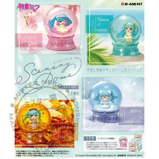 Hatsune Miku Mini Snowglobes