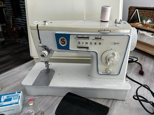 Macchina cucire vintage - da,