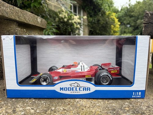 Modellino auto gruppo - modellino, 1/18