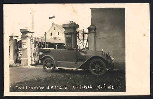 Cartolina fotografica auto