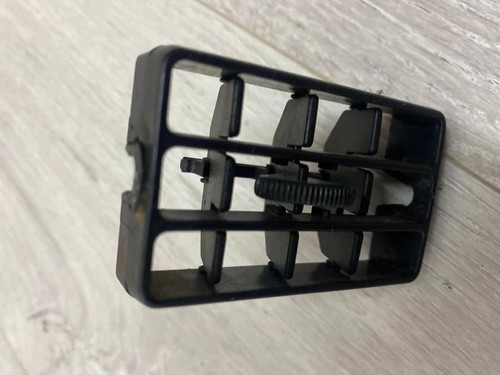 Bocchetta ventilazione - di,