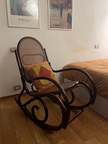 Sedia dondolo antico - a,
