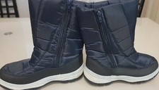 Doposci stivali da neve AXA numeri 36 (color nero) e 37 (color blu)