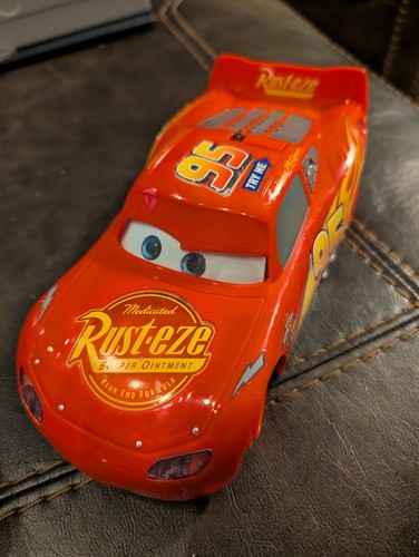 Auto disney pixar saetta - disney,