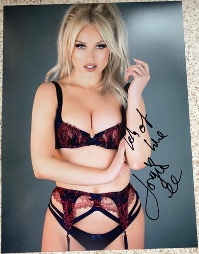 Jorgie porter hand - ,