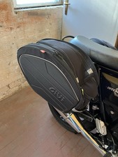 Set  borse Laterali GIVI EASY-T EA 100C 28/35 Lt.