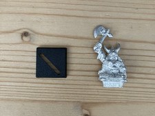 Warhammer Fantasy Citadel GW Dwarf Queen Helgar Metal