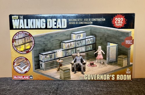 The walking dead mcfarlane - walking,