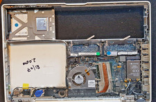 APPLE MACBOOK 13 A1181 MID