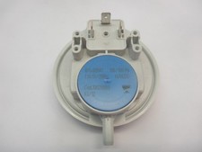 R10020889  PRESSOSTATO