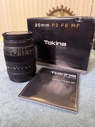 Tokina firin 20mm fe - 20mm, f2.0