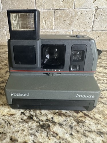 Vintage polaroid impulse 600 - vintage,