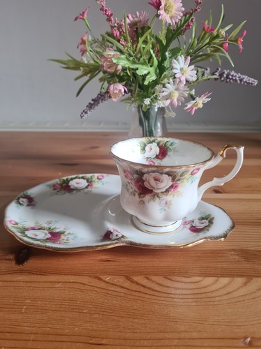 Royal albert celebration - royal,