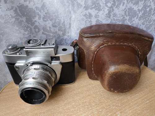 Rara macchina fotografica