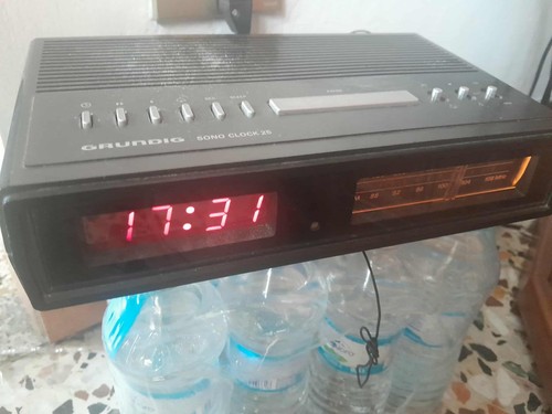Radiosveglia vintage grundig - radiosveglia,