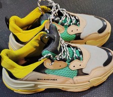 balenciaga triple s beige