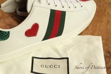 Gucci Ace Heart scarpe da