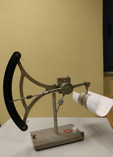 Bilancia meccanica pesa carta