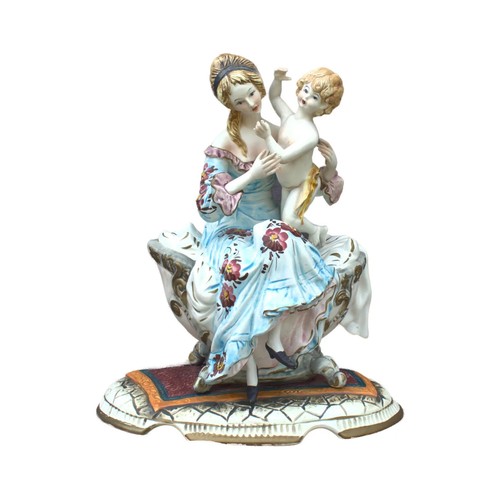 Antica statuina statua
