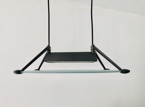Suspension accademia - accademia, de