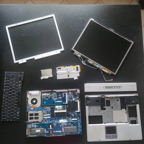 Asus a2500h per - ricambi, gia'