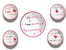 Set quattro piatti fondi per zuppa 20 cm con scritte + insalatiera 27 cm con scr