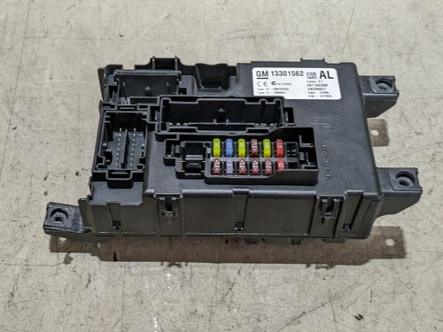 Scatola fusibili opel 13301562 - fusibili,