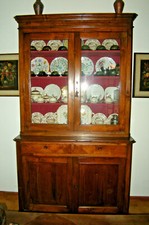 Antica Credenza doppio corpo in legno di Noce con Vetrina. Originale Italia 1815