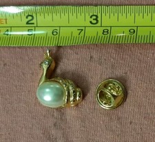 Gold Tone Pearl with Faux