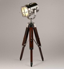 Lampada da tavolo vintage a