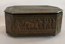 Aquileia Udine chest box