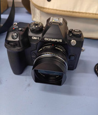 Paraluce quadrato in metallo