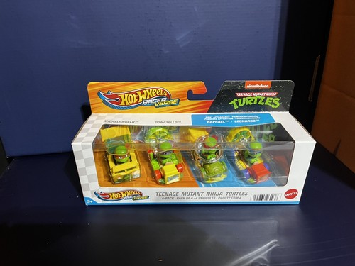 Hot wheels racer verse tmnt - hot,