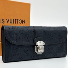Louis Vuitton Amelia Pochette