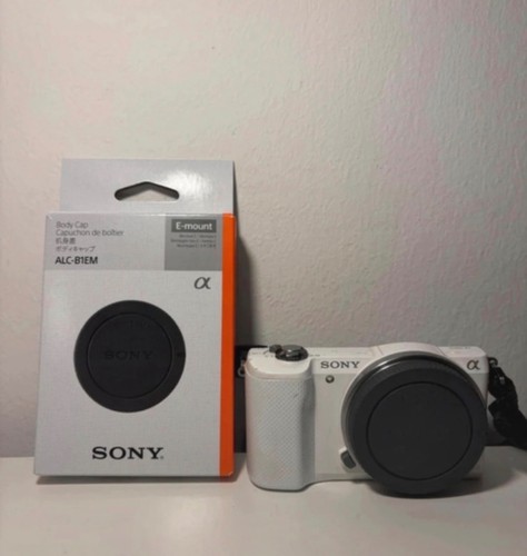 Sony a5000 mirrorless digital - sony,