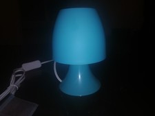 lampada da comodino camera da
