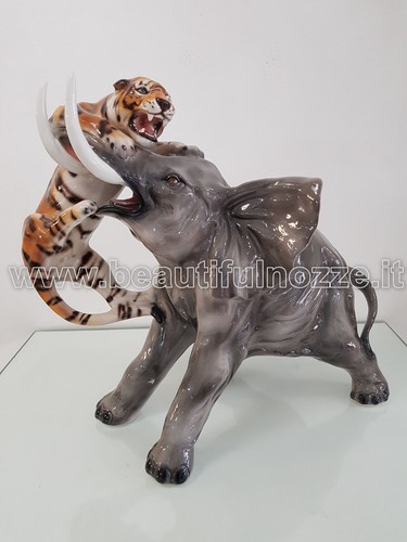 Elefante con tigre - tigre, ceramica