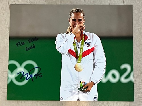 Monica puig foto - monica, firmata
